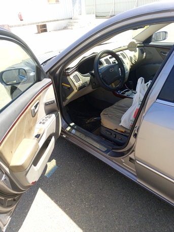 Jeddah, Vehicles, Cars & Trucks , SAR 12000,  2008,  2008,  Automatic,  344000 KM,  HYUNDAI AZERA FOR SALE
