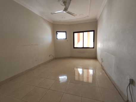 Manama, Apartments, Flats, Houses & Villas, BHD 180/year,  2 BR,  Jidali:- 2Bhk Unfurnished Flat On Rent..