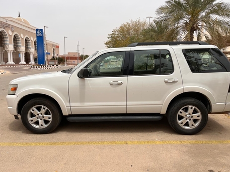 Buraidah, Vehicles, Cars & Trucks , SAR 9500,  Ford Explorer,  2010,  Automatic,  322000 KM,