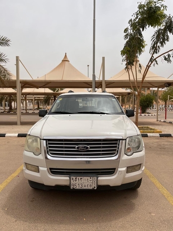 Buraidah, Vehicles, Cars & Trucks , SAR 9500,  Ford Explorer,  2010,  Automatic,  322000 KM,
