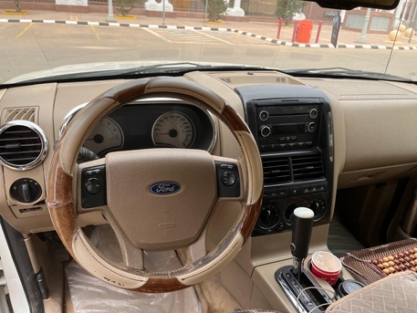 Buraidah, Vehicles, Cars & Trucks , SAR 9500,  Ford Explorer,  2010,  Automatic,  322000 KM,
