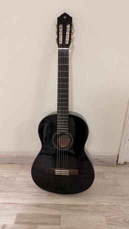 Al Jubail Al Balad, Musical Instruments, SAR 650,  Yamaha C40 Guitar For Immediate Sale !