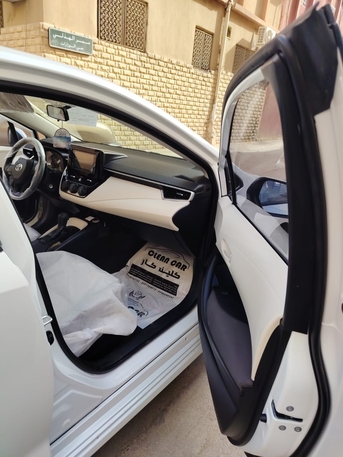 Hara, Vehicles, Cars & Trucks , SAR 58000,  Toyota Corolla XLE,  2025,  Automatic,  6200 KM,   White Corolla