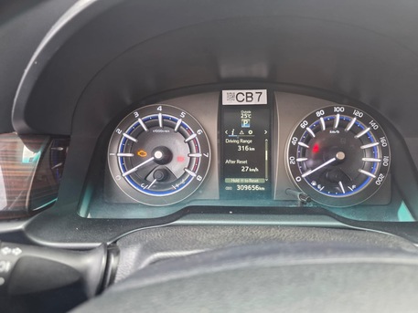 Riyadh, Vehicles, Cars & Trucks , SAR 55000,  2016,  2016,  Automatic,  310000 KM,  Innova Crysta