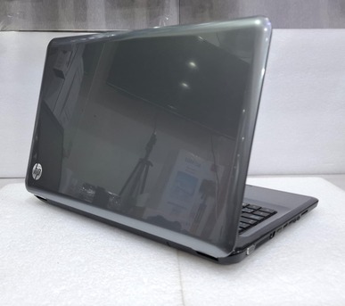 Manama, Computers, BHD 59,  HP Pavilion 17" Entertainment Laptop Core I3 8GB RAM SSD 120GB 17" Big Screen Ready To Use