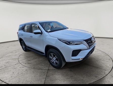 Khobar, Vehicles, Cars & Trucks , SAR 112000,  Fortuner 2025 GX4x2,  2025,  Automatic,  31000 KM,  Fortuner  Final 110 Use It For 1 Year And Still You Can Sale On Same Price
