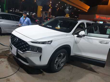 Riyadh, Vehicles, Cars & Trucks , SAR 80000,  Hyundai Santa Fe,  2022,  Automatic,  75000 KM,    White For Sale