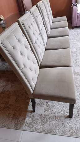 Al Iskan, Furniture, SAR 650,  650 SAR Dining Set For Sale.