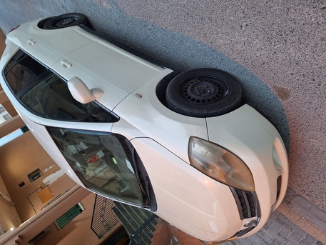 Riffa, Vehicles, Cars & Trucks , BHD 1350,  Nissan Tiida,  2009,  Automatic,  200000 KM,  , A Family Car In Good Running Condition
