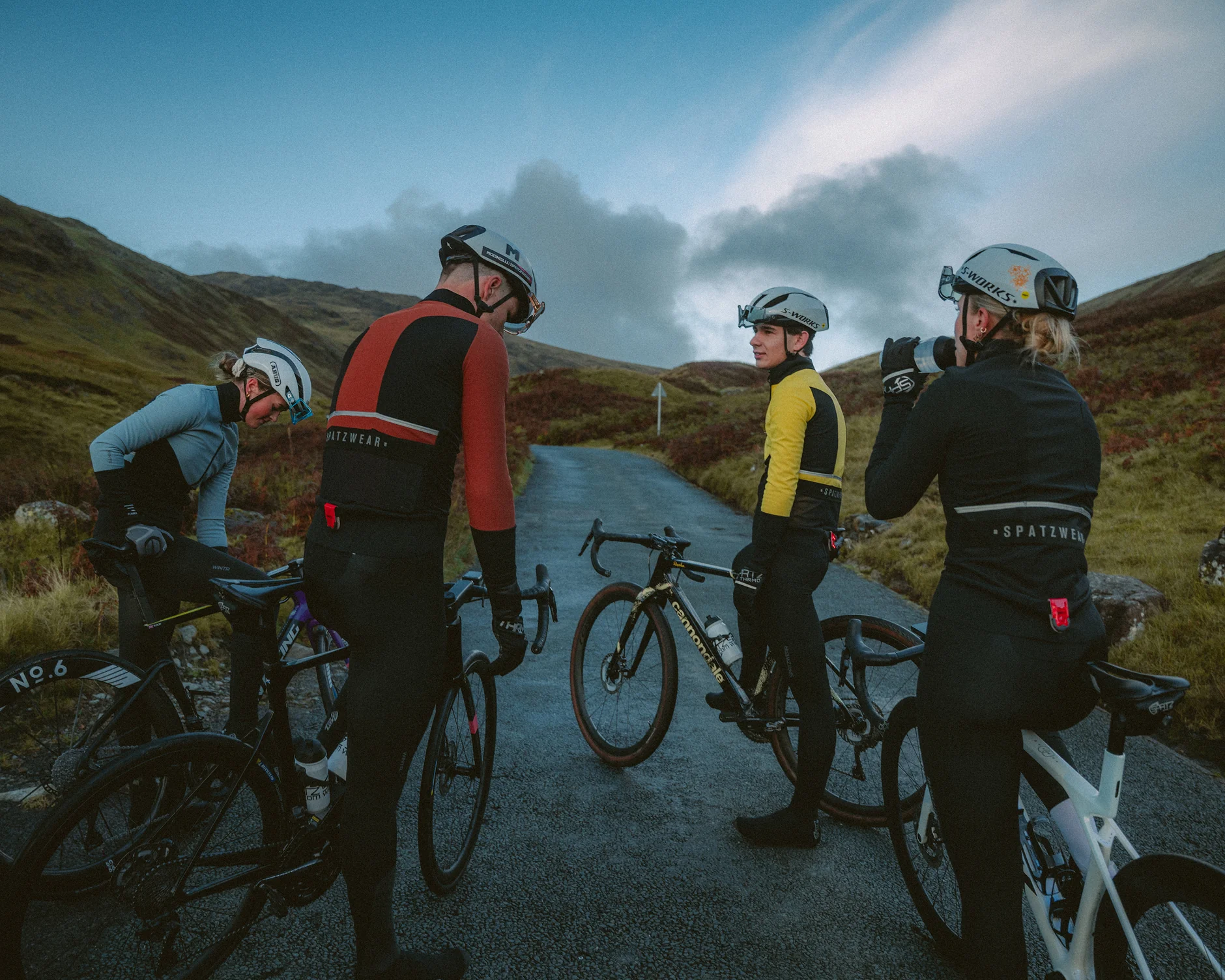 London, Clothing & Accessories, GBP 49,  Best Winter Cycling Jackets 2026 | Warm & Windproof Cycling Gear