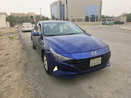 Akrabia, Vehicles, Cars & Trucks , Hyundai Elantra SE,  2022,  Automatic,  13 KM,  Hyundai Elantra  Aramco User  Orginl Paint