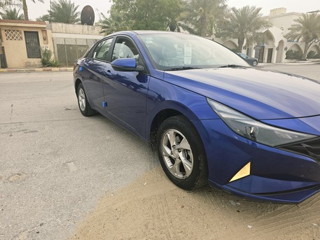 Akrabia, Vehicles, Cars & Trucks , Hyundai Elantra SE,  2022,  Automatic,  13 KM,  Hyundai Elantra  Aramco User  Orginl Paint
