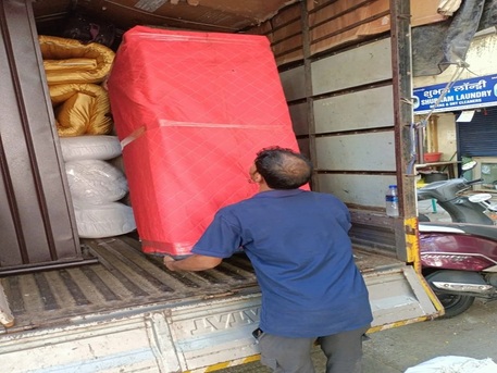 Mumbai, Logistics, Piyanshi Packers And Movers