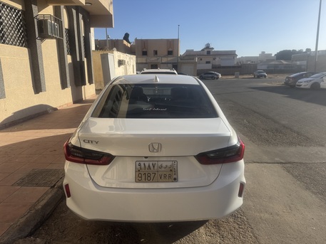 Tabuk City, Vehicle Lease Transfer, SAR 1,  Urgent Sale &ndash; Honda City In Excellent Condition - Lease Transfer