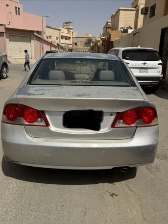 Riyadh, Vehicles, Cars & Trucks , SAR 15000,  Honda Civic 2008,  2008,  Automatic,  263691 KM,   For Sale At Price Of 15K, Slightly Negotiable , Only Serious Buyers.