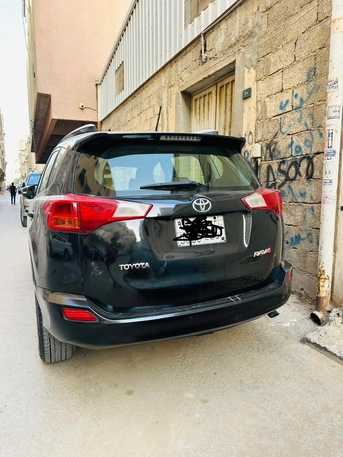 Al Batha, Vehicles, Cars & Trucks , SAR 35000,  Toyota RAV4,  2015,  Automatic,  259452 KM,   Model  Full  SAR 35000