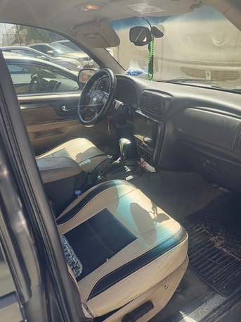 Jeddah, Vehicles, Cars & Trucks , SAR 12000,  Chevrolet Blazer,  2006,  Automatic,  244444 KM,  Urgent Sale