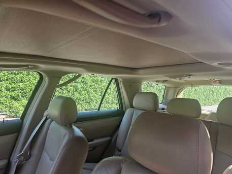 Saar, Vehicles, Cars & Trucks , BHD 1350,  Cadillac SRX,  2009,  Automatic,  128000 KM,