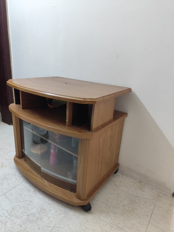Manama, Furniture, BHD 3,  Tv Table With Weels And Storage Space