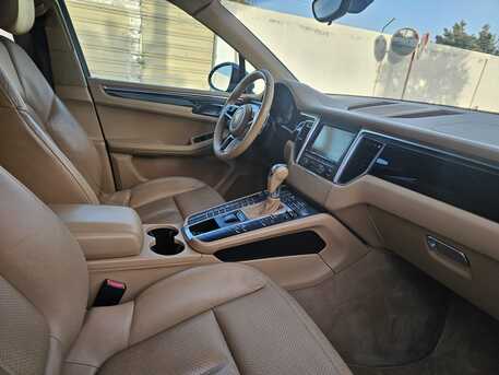 Saar, Vehicles, Cars & Trucks , BHD 6900,  Porshce Macan S,  2015,  Automatic,  122000 KM,  Porsch Macan S