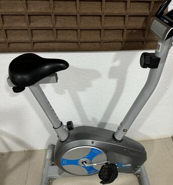 Riyadh, Electronics, SAR 1500,  Excercise Items- Dumbell-40kg And Bi Cycle