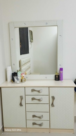 Ghirnatah, Furniture, SAR 440,  ✨ Complete Modern Queen Bedroom Set &ndash; Ghirnatah