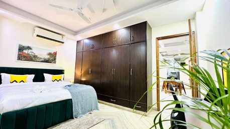 New Delhi, Apartments, Flats, Houses & Villas, INR 17650/day,  3 BR,  1600 Sq. Meter,  Fully Furnished 3bhk In Rohini