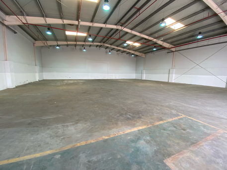Manama, Warehouses, BHD 2,  584 Sq. Meter,  Watehouse Ar Ras Zawyed 384 S.m Forcrent
