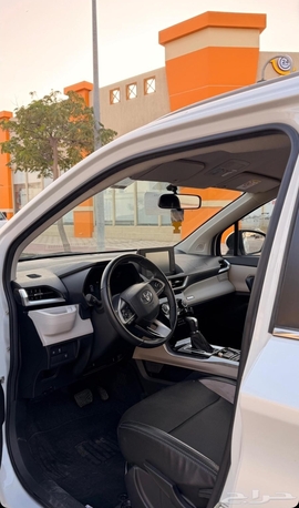 Jubail, Vehicles, Cars & Trucks , SAR 62000,  Toyota Veloz,  2024,  Automatic,  32000 KM,  SAR 62000, , , ,
