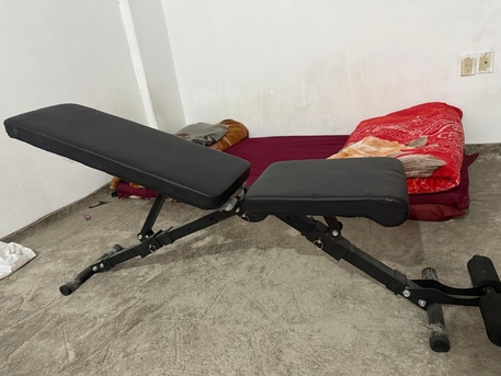 Dammam, Machinery, SAR 1000,  Adjustable Dumble, Long Straight Bar And Curl Bar, Iron Plates(60kg), Adjustable Bench.