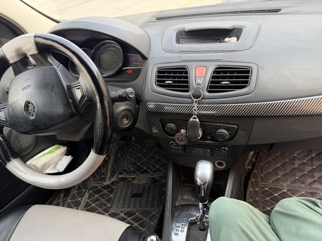 Riyadh, Vehicles, Cars & Trucks , SAR 13000,  Renault Megane,  2015,  Automatic,  270000 KM,   For Sale