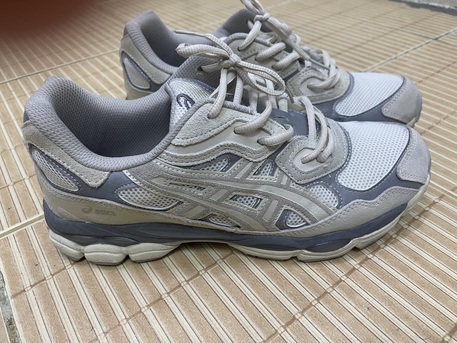 East Riffa, Clothing & Accessories, BHD 10,  ASIC Shoes Size 44/45 Slightly Used Mint Condition