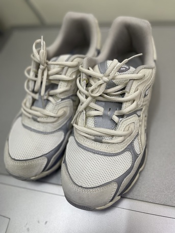 East Riffa, Clothing & Accessories, BHD 10,  ASIC Shoes Size 44/45 Slightly Used Mint Condition