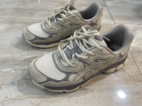 East Riffa, Clothing & Accessories, BHD 10,  ASIC Shoes Size 44/45 Slightly Used Mint Condition