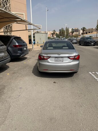 Kabul, Vehicles, Cars & Trucks , Sar 28000,  Hyundai Sonata,  2013,  Automatic,  228000 KM,    For Sale