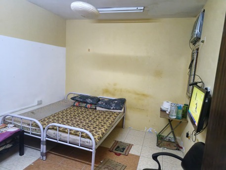 Khobar, Apartments, Flats, Houses & Villas, SAR 800/month,  Furnished,  1 BR,  400 Sq. Meter,  SAR 800/month, Furnished, Single‑Bedroom Available 800SAR Shamaliya 4th Cross Near Fish Ma