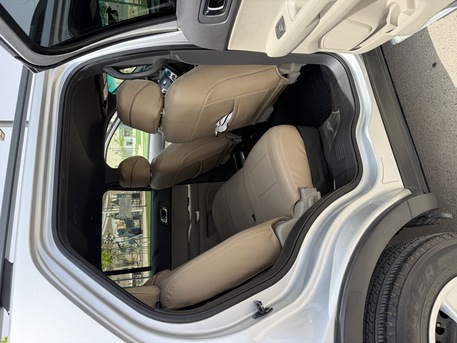 Dhahrat Laban, Vehicles, Cars & Trucks , SAR 48000,  Ford Explorer,  2014,  Automatic,  175700 KM,