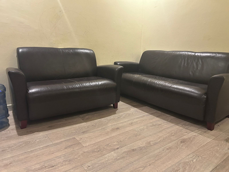 Al Malaz, Free Items, SAR 200,  Sofa