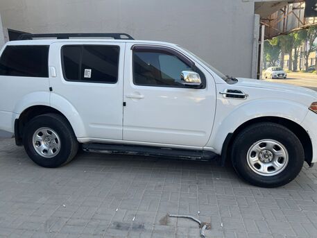 Al Wizarat, Vehicles, Cars & Trucks , SAR 17500,  Nissan Pathfinder,  2010,  Automatic,  3650004000 KM,    For Sale Near Lahore Khaby