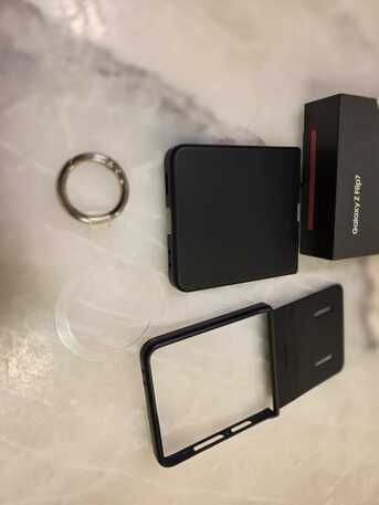 Riyadh, Mobile Phones, SAR 3000,  Samsung Galaxy Z Flip 7 (512gb) Coral Red.