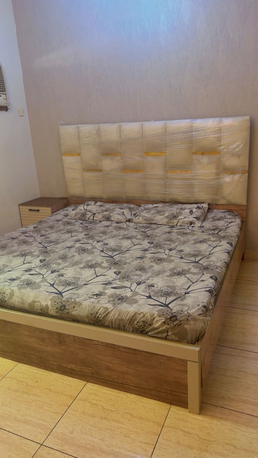 Riyadh, Furniture, SAR 1200,  Dinning Table With 5 Chairs(400) And 2 Bed King Size With Mattress Each Bed (400sar)
