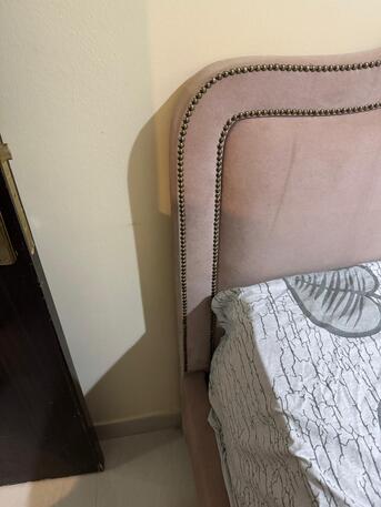 Al Malaz, Furniture, SAR 400,  King Size Good Quality BedSet With Spring Matress At Reasonable Rate