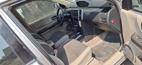 Jeddah, Vehicles, Cars & Trucks , SAR 13000,  JAPAN X-TRAIL,  2006,  Automatic,  400 KM,  X-TRAIL NISSAN FOR SALE