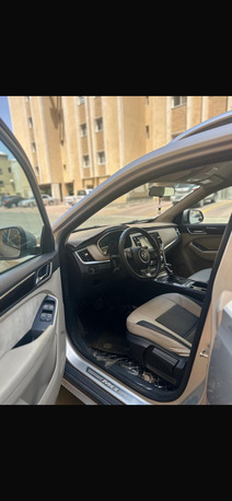 Jeddah, Vehicles, Cars & Trucks , SAR 32000,  MG RX5,  2020,  Automatic,  87000 KM,  Less Driven Good Condition Accident Free