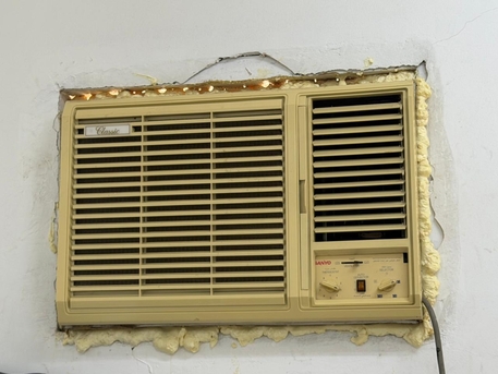 Ras Tanura, Air Conditioners, SAR 5250,  Selling All Furnitures And Electronics