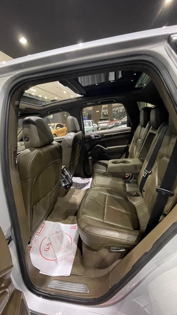 Sanabis, Vehicles, Cars & Trucks , BHD 4300,  Porsche Cayenne S,  2011,  Automatic,  127000 KM,