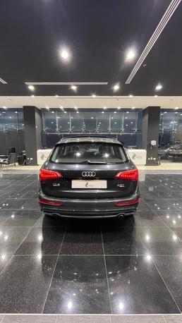 Sanabis, Vehicles, Cars & Trucks , BHD 3500,  Audi Q5,  2012,  Automatic,  142000 KM,