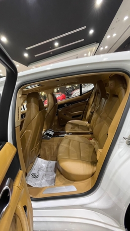Sanabis, Vehicles, Cars & Trucks , BHD 4900,  Porsche Panamera,  2012,  Automatic,  154000 KM,
