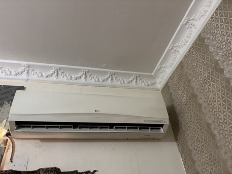 Manama, Air Conditioners, BHD 85,  LG Split Ac  1.5 Ton For Sale In Good Condition