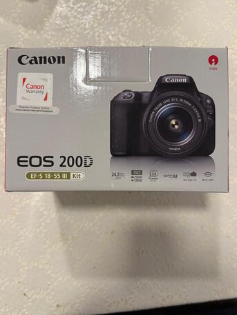 Riyadh, Electronics, SAR 1200,  Canon EOS 200D DSLR Camera For Sale